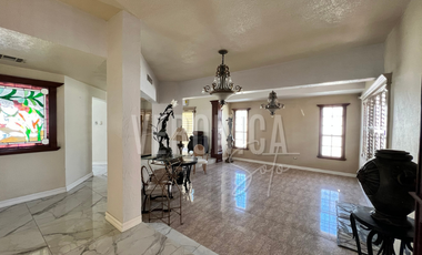 Casa en Venta en Bosques de Senecu, Juárez, Chihuahua Published