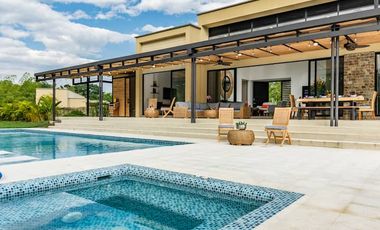 TE ALQUILO ESPECTACULAR FINCA CAMPESTRE EN PIEDECUESTA EL MONARCA LLAMANOS AL3002725644 VEN A DISFRUTAR!