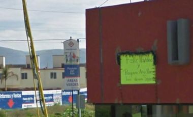 Casa En Remate Bancario En Fraccionamiento Club De Golf Paraíso, Morelos