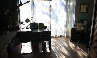 Casa a un lado de Mall La Florida Go e Iplacex