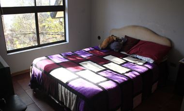 Casa a un lado de Mall La Florida Go e Iplacex