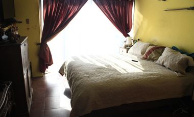 Casa a un lado de Mall La Florida Go e Iplacex