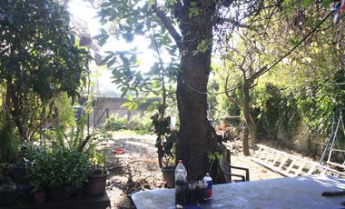 Casa a un lado de Mall La Florida Go e Iplacex