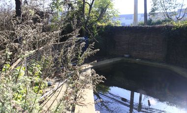 Casa a un lado de Mall La Florida Go e Iplacex