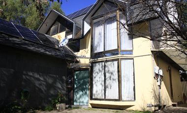 Casa a un lado de Mall La Florida Go e Iplacex