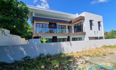 Brand New 4 Bedroom House For Sale  in Cebu Royale Estates Consolacion Cebu