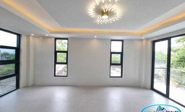 Brand New 4 Bedroom House For Sale  in Cebu Royale Estates Consolacion Cebu