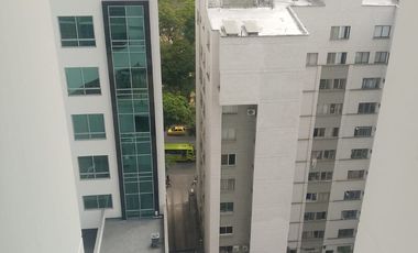 ARRIENDO  CENTRO EMPRESARIAL METROPOLITAN  OFICINA AMOBLADA