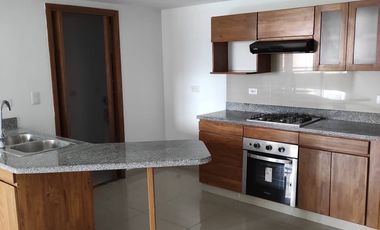 APARTAMENTO DE TRES HABITACIONES SECTOR LA DOCTORA