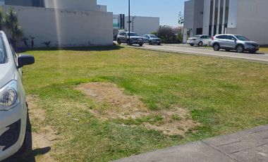 TERRENO EN ESQUINA EN VENTA UBICADO EN FRACCIONAMIENTO PALMA SOLA, MORILLOTLA, SAN ANDRES CHOLULA PUEBLA