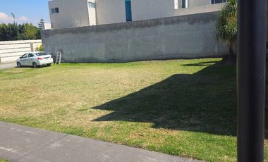 TERRENO EN ESQUINA EN VENTA UBICADO EN FRACCIONAMIENTO PALMA SOLA, MORILLOTLA, SAN ANDRES CHOLULA PUEBLA