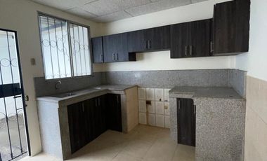 En venta casa rentera en Orquídeas .