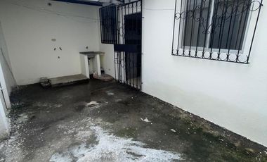 En venta casa rentera en Orquídeas .