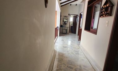 VENDO CASA EN EL INGENIO III