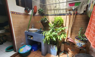 VENDO CASA EN EL INGENIO III