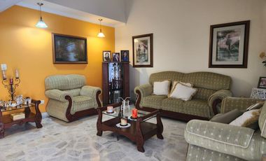 VENDO CASA EN EL INGENIO III