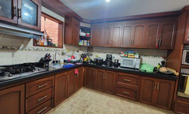 VENDO CASA EN EL INGENIO III