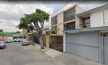 Casa en Cd. Satélite, Naucalpan, Estado de México