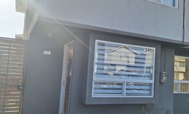 En venta linda casa en condominio Padre Hurtado
