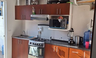 En venta linda casa en condominio Padre Hurtado