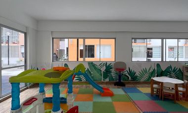 Iluminado departamento en alquiler en Chorrillos