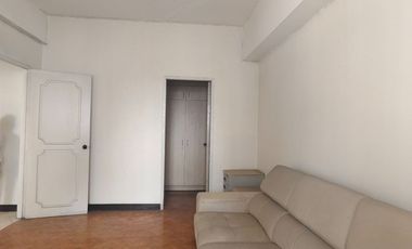 8 Wack Wack Condominium 2BR w/ 1 Parking | Mandaluyong City