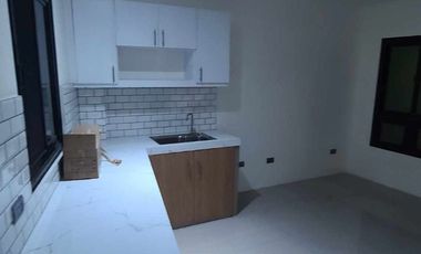 HOUSE AND LOT FOR SALE IN ALABANG MUNTINLUPA