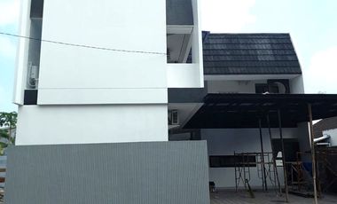 Kos Eksklusif 10 Kamar Proses Bangun dekat Jalan Kaliurang