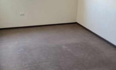 SE VENDE CASA EN PARQUE  BICENTENARIO, 3D, 1B, TALCA