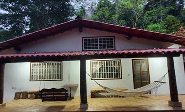 EN VENTA: FINCA CAMPING RIO BLANCO, ARENILLAS