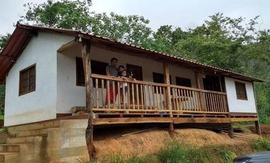 EN VENTA: FINCA CAMPING RIO BLANCO, ARENILLAS