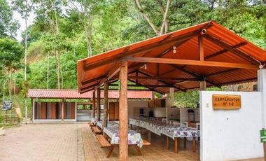 EN VENTA: FINCA CAMPING RIO BLANCO, ARENILLAS