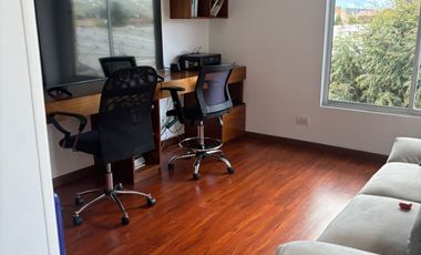 Hermosa Casa Moderna en Chía con Club House