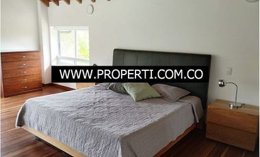 Casa en Arriendo Sector Loma del Escobero - Envigado