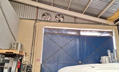 Bodega en  venta 653m2 oficinas y baños