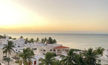 Departamento equipado en venta en Playa Chicxulub con vista y acceso a la playa