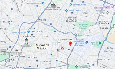 Bonita Casa En Una Excelente Ubicación cerca de escuelas parques y hospitales