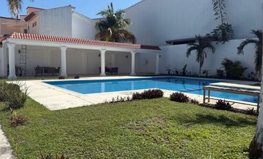 CASA EN RENTA EN CIUDAD DEL CARMEN, CAMPECHE.