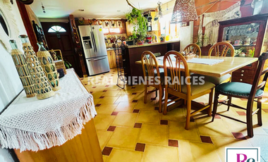 Hermosa Casa Unifamiliar con Amplios Espacios.