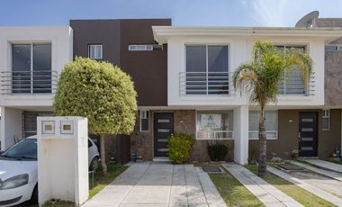 Casa en Venta, San Francisco Ocotlan. Puebla