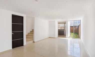 Casa en Venta, San Francisco Ocotlan. Puebla