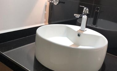 Departamento de 2 recamaras con baño, área de T.V,  1 cochera.
