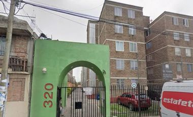 Departamento En Remate Bancario En Calle 2, Iztacalco, Ciudad De México