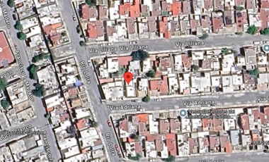 Bonita Casa En Una Excelente Ubicación cerca de escuelas parques y hospitales