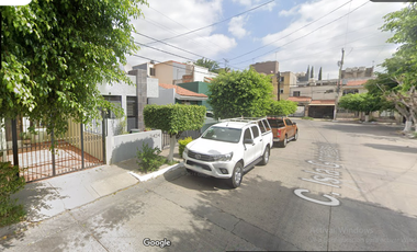 EXCELENTE OPORTUNIDAD TU CASA EN JARDINES DEL SUR  C. GROELANDIA  JAL A PRECIO ESPECIAL POR TIEMPO LIMITADO  $664,237