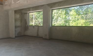 MODERNA CASA PARA ESTRENAR