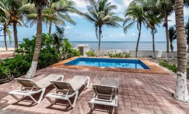 EN VENTA CASA FRENTE AL MAR  PUERTO MORELOS