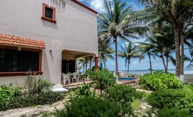 EN VENTA CASA FRENTE AL MAR  PUERTO MORELOS