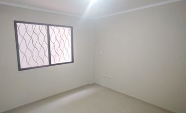 D230 - Venta Departamento en Kennedy Norte Planta Baja - Norte Guayaquil