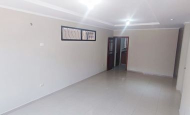D230 - Venta Departamento en Kennedy Norte Planta Baja - Norte Guayaquil